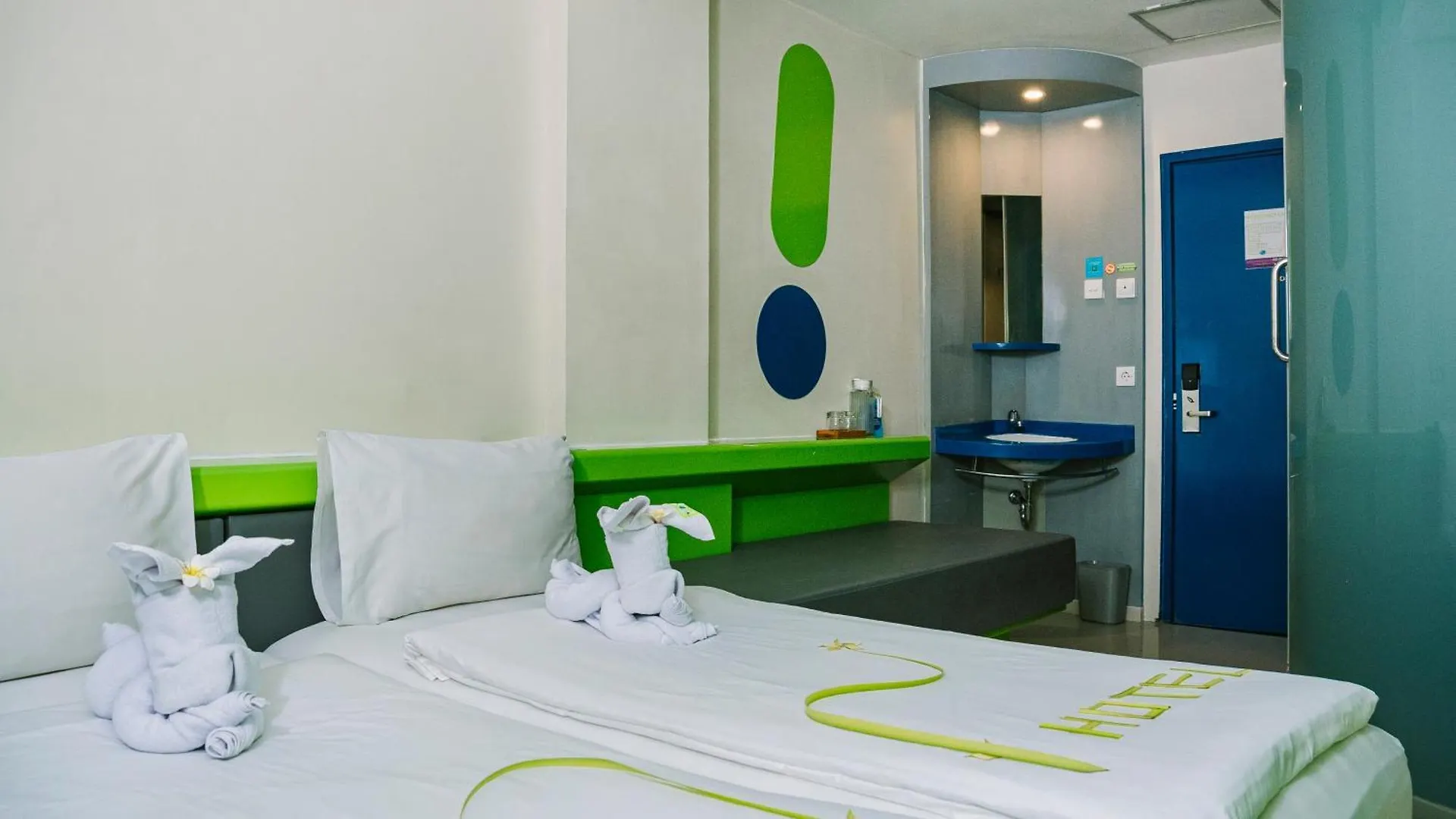 **  Pop! Hotel Kuta Beach Indonesia