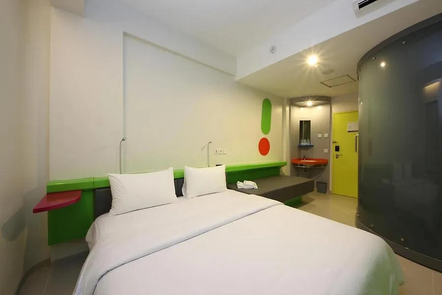 Pop! Hotel Kuta Beach Кута
