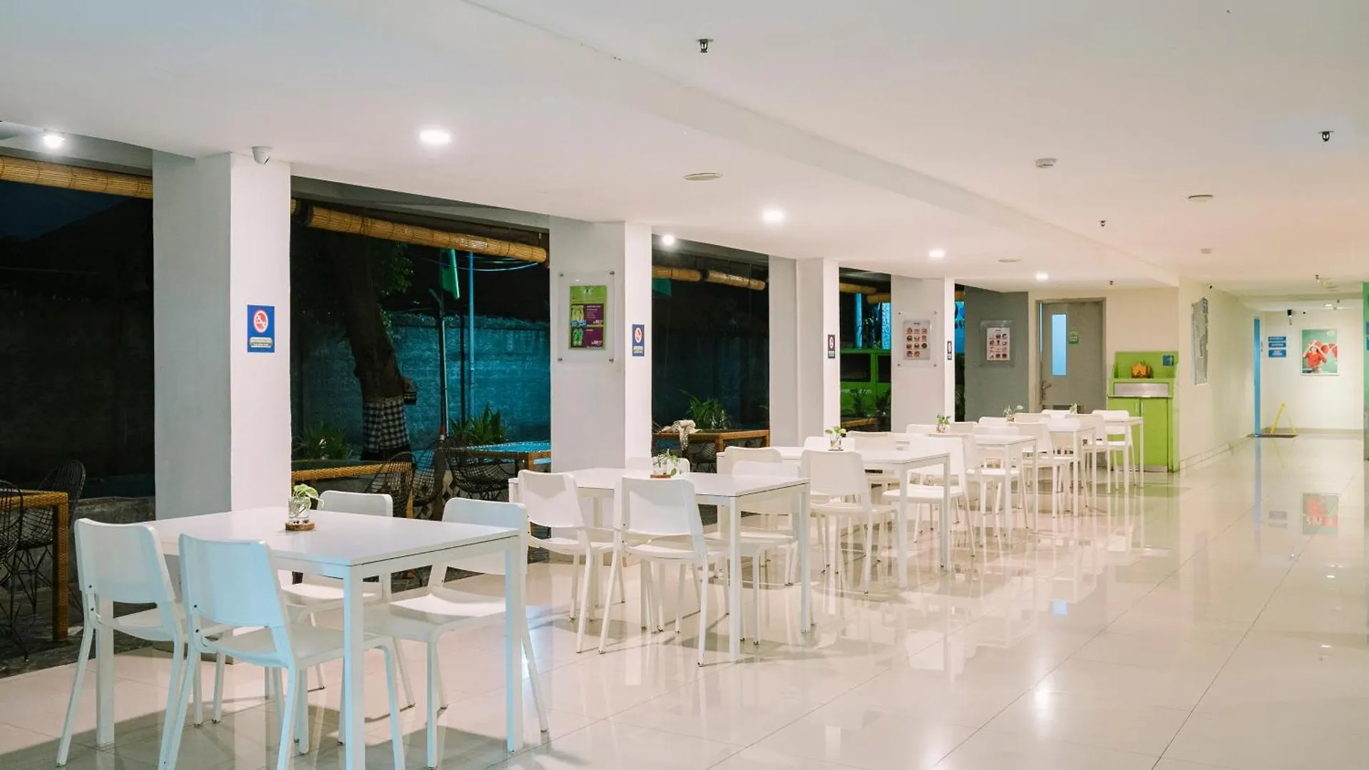 **  Pop! Hotel Kuta Beach Индонезия